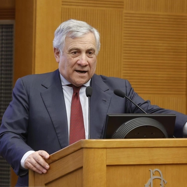 Tajani 'due guerre vicine,lo sport può mandare messaggi di pace'