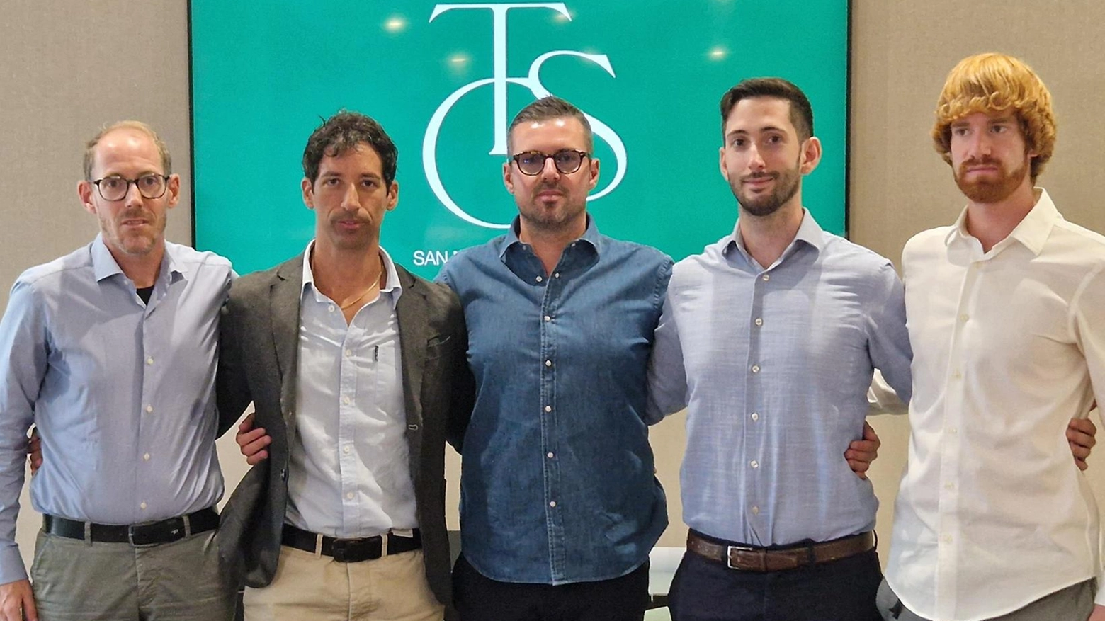 Il San Marino Tennis Club si rinnova con un nuovo presidente e un direttivo dinamico, puntando sull'affiatamento tra soci e su iniziative future. Obiettivo: una struttura accogliente e attenta alla gestione economica, con focus sull'attività giornaliera e sull'organizzazione di tornei. La cooperazione con la Federazione è fondamentale per intercettare la crescente passione per il tennis.