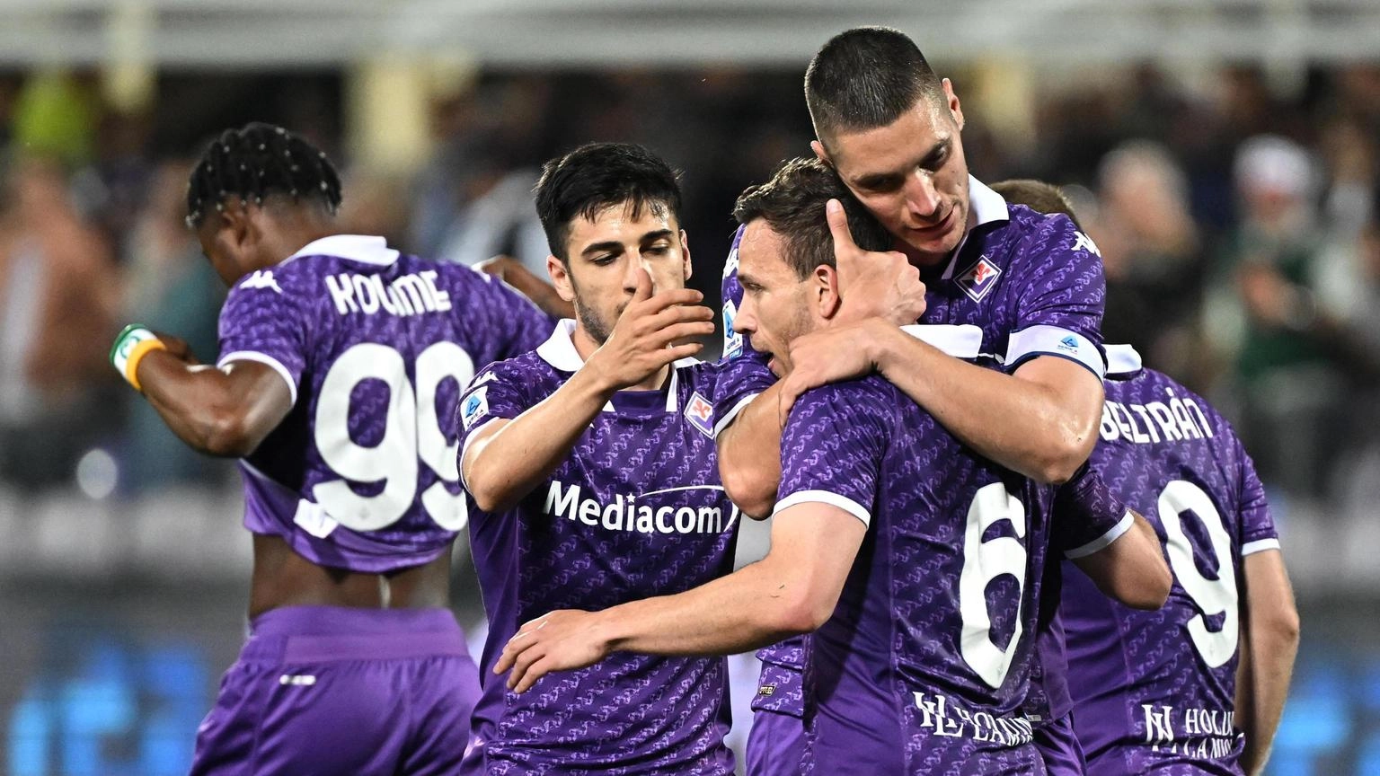 Calcio: As, Arthur vuole la Fiorentina ma tornerà alla Juve
