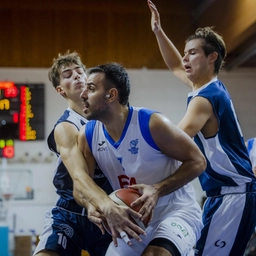 Série C de basquete. Os Titans passeiam por Ancona. E os anjos voam para o PalaSgr