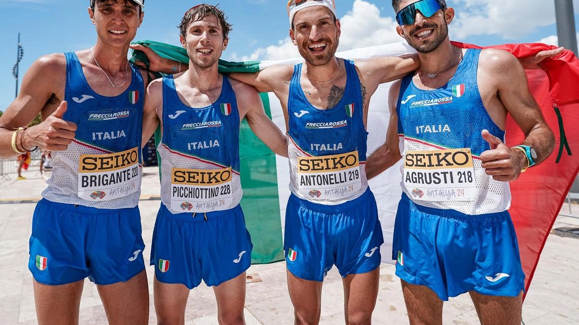 L'Italia trionfa ai Mondiali di Antalya con l'oro nella staffetta mista e il bronzo nella 20 km a squadre uomini, grazie anche al maceratese Michele Antonelli e al suo record personale.