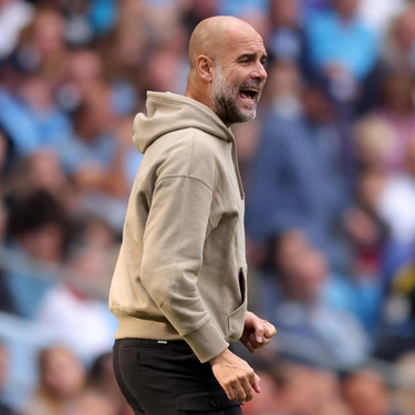 Manchester City, generoso Guardiola: 10mila sterline a ogni membro dello staff