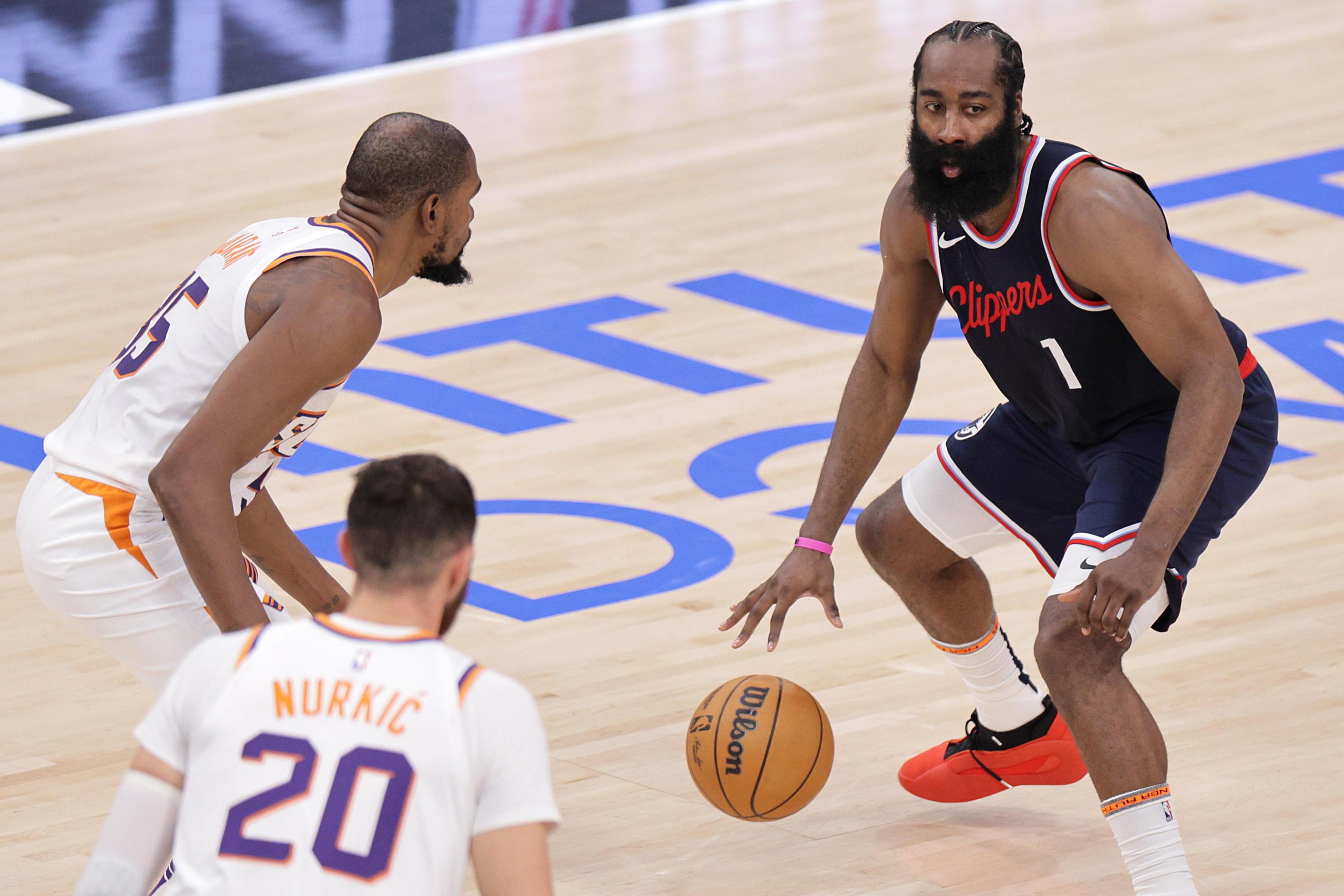 Nba, Cleveland vince ancora. Harden da sballo: 41 punti