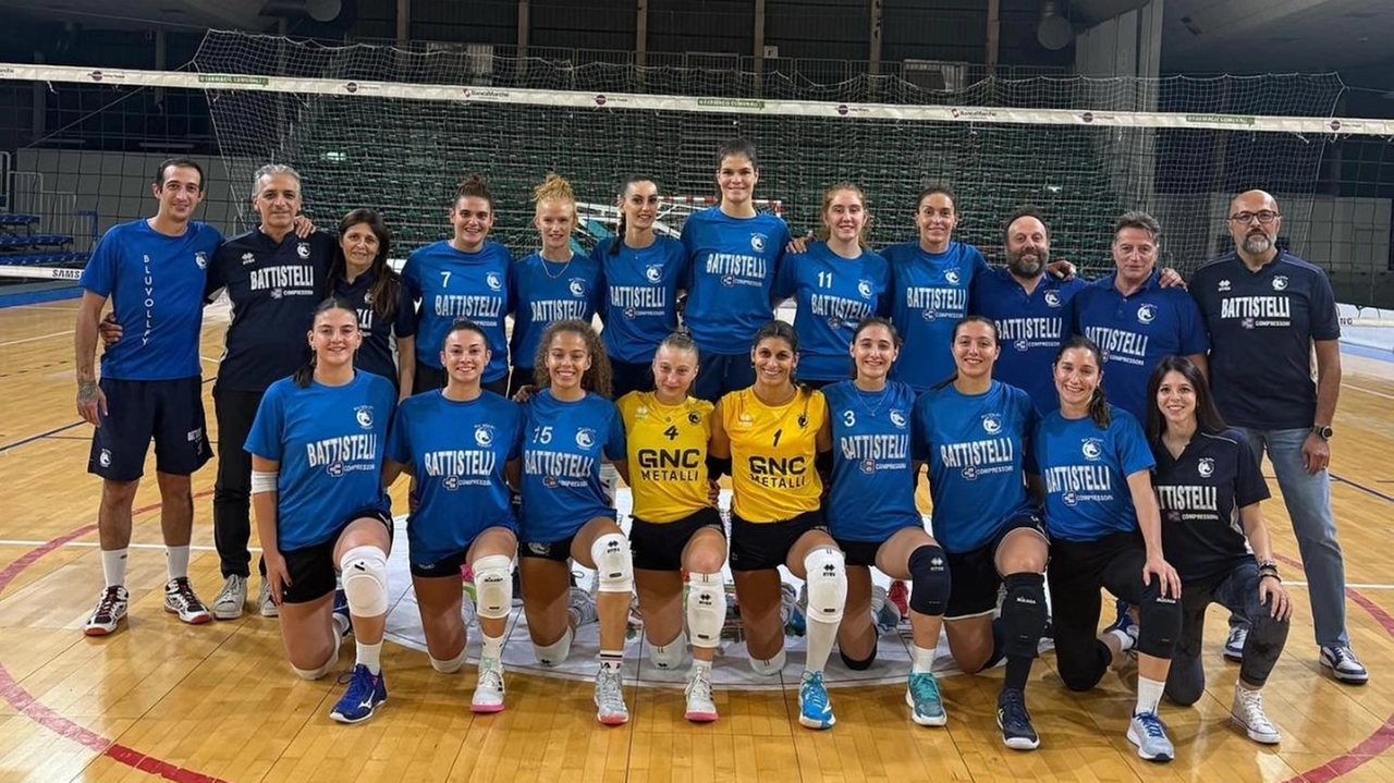 La formazione femminile della Battistelli che milita in serie B2