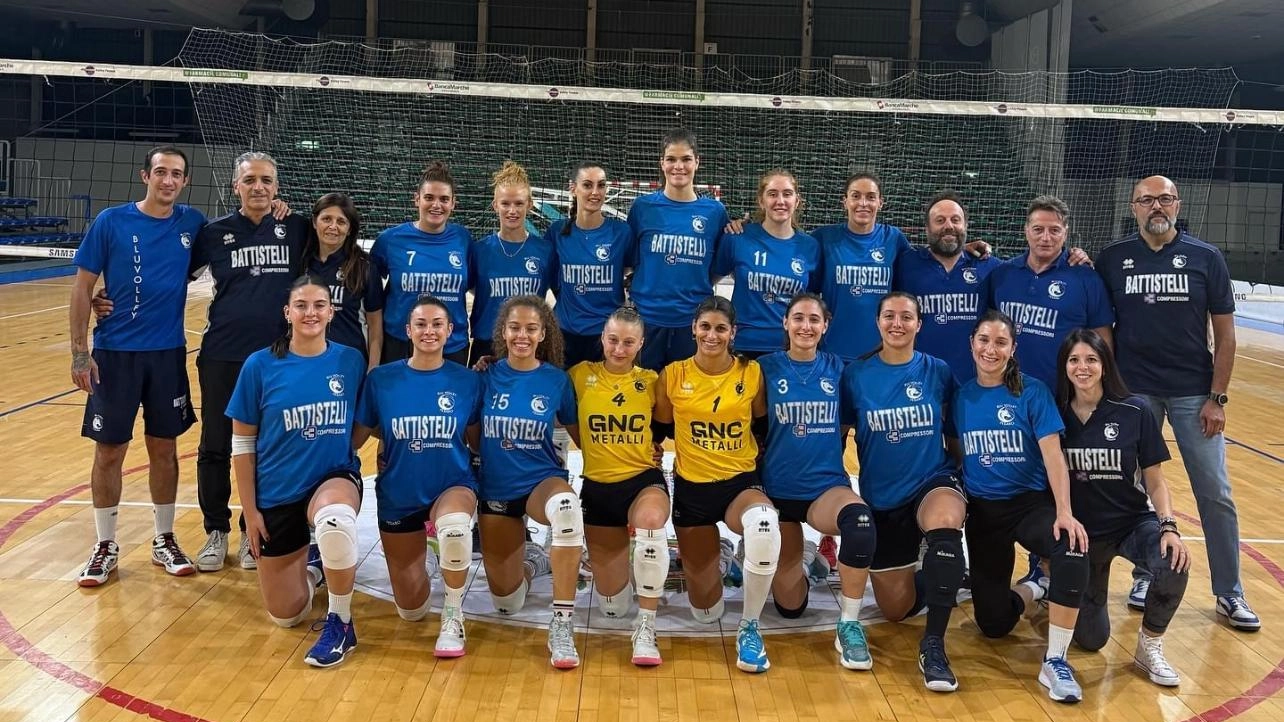 Inizia la stagione di Serie B2 a Pesaro con la Megabox e la Battistelli Blu Volley in campo. Obiettivi di crescita e determinazione per i team femminili, mentre la Battistelli Compressori Bottega esordisce nel maschile. Serie C con la Line Office Polbottega e la Montesi Pesaro pronte a sfidare avversari temibili.