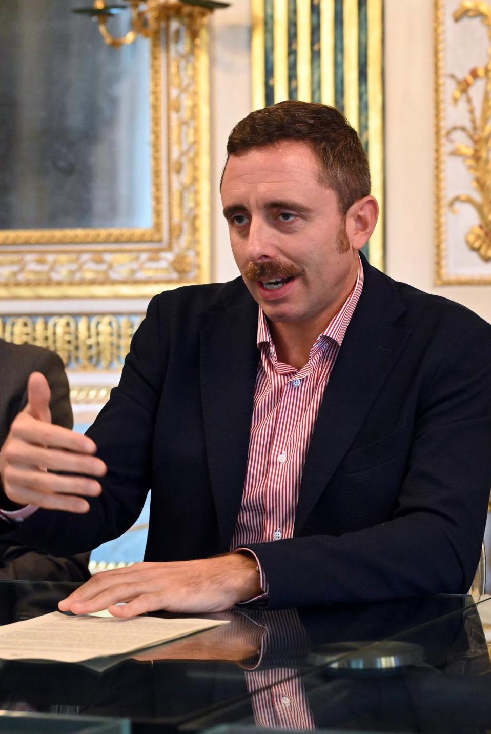 lucchese la corsa a ostacoli per la salvezza barsanti in settimana bando e commissione