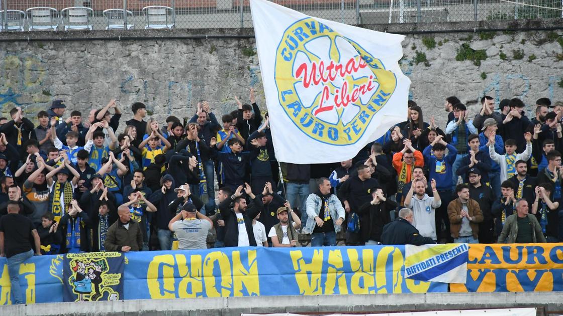 https://sport.quotidiano.net/image-service/view/acePublic/alias/contentid/ZWVlOTFhMTItODA5My00/0/carrarese-spezia-uno-tsunami-di-emozioni-grazie-ai-tifosi-avvertiamo-vibrazioni-positive.jpeg?f=16:9&w=1200&h=630