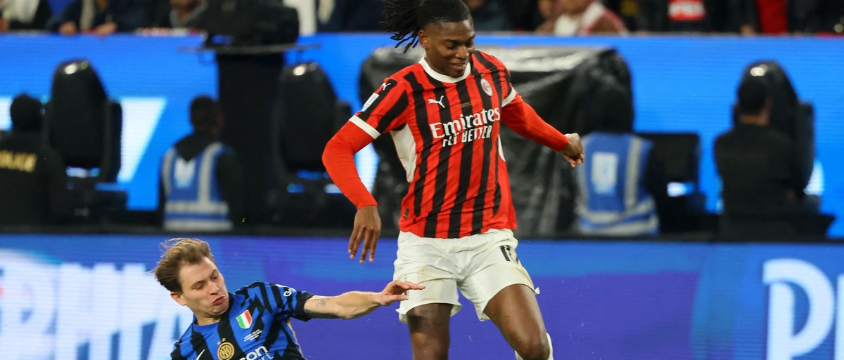 Entra Leao, la Supercoppa svolta: estasi Milan, rabbia Inter