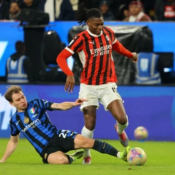 Entra Leao, la Supercoppa svolta: estasi Milan, rabbia Inter