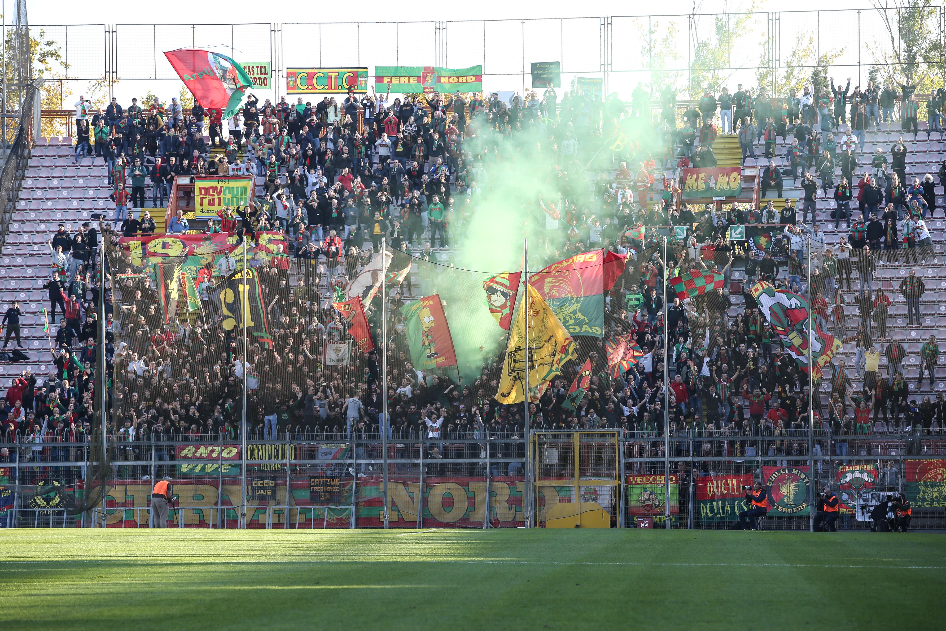 Fabio Liverani da Sport.quotidiano.net Fabio Liverani | Obiettivo quasi raggiunto ora puntiamo al secondo posto