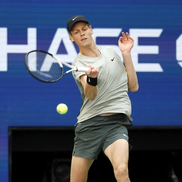 Sinner vince gli Us Open: è il primo italiano nella storia