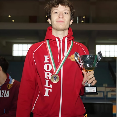 Scherma, il ferrarese va a medaglia ai campionati italiani che si sono svolti in Calabria. Under 23, Malaguti sale sul podio