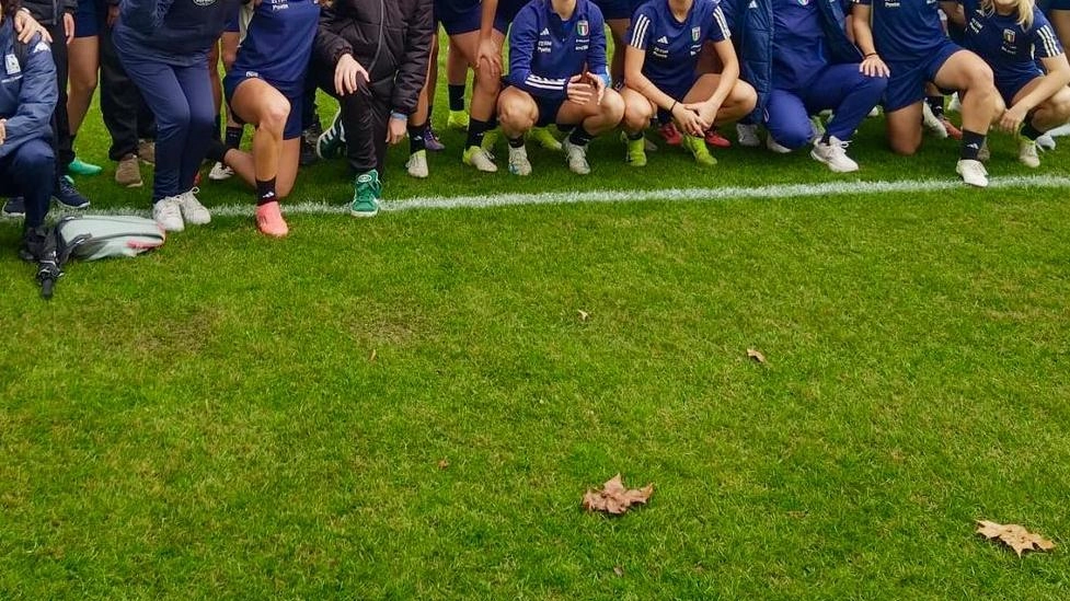 I ragazzi della Pro Soccer Plus a Coverciano. Bellissimo incontro con la Nazionale femminile