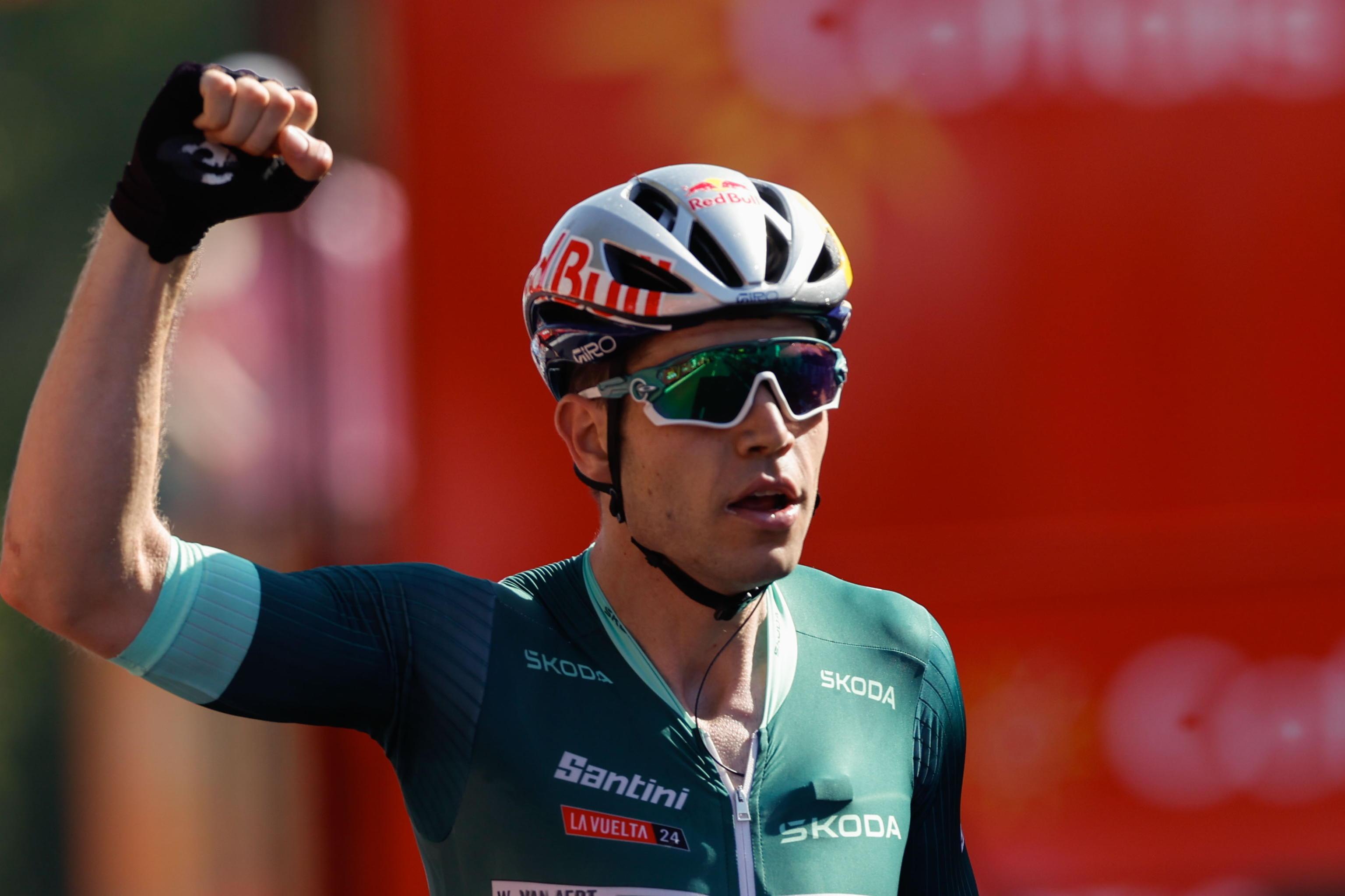 Giro Italia da Sport.quotidiano.net Giro d Italia 2025 Van Aert Voglio indossare la maglia rosa