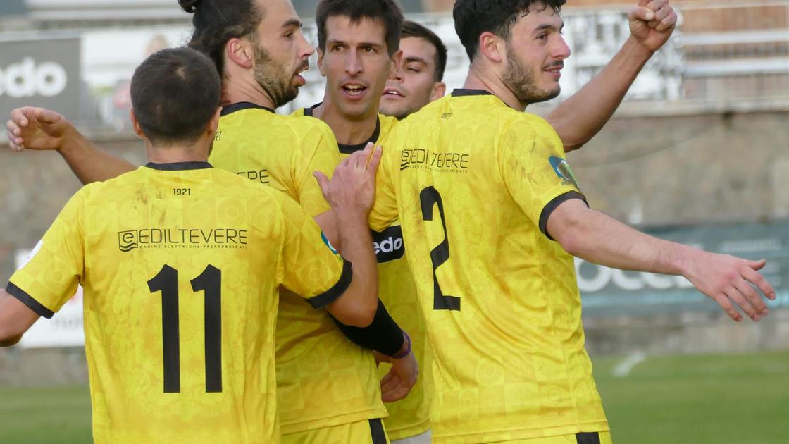 https://sport.quotidiano.net/image-service/view/acePublic/alias/contentid/ZmNkZGI2YTYtZDI4OS00/0/occhio-sansepolcro-ce-il-derby-testacoda.jpeg?f=16:9&w=1200&h=630