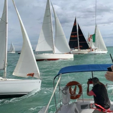 Vela, la gara organizzata dalla Lega navale. Pesaro celebra il patrono con la tradizionale regata. Sabato, imbarcazioni in mare per la 34ª edizione