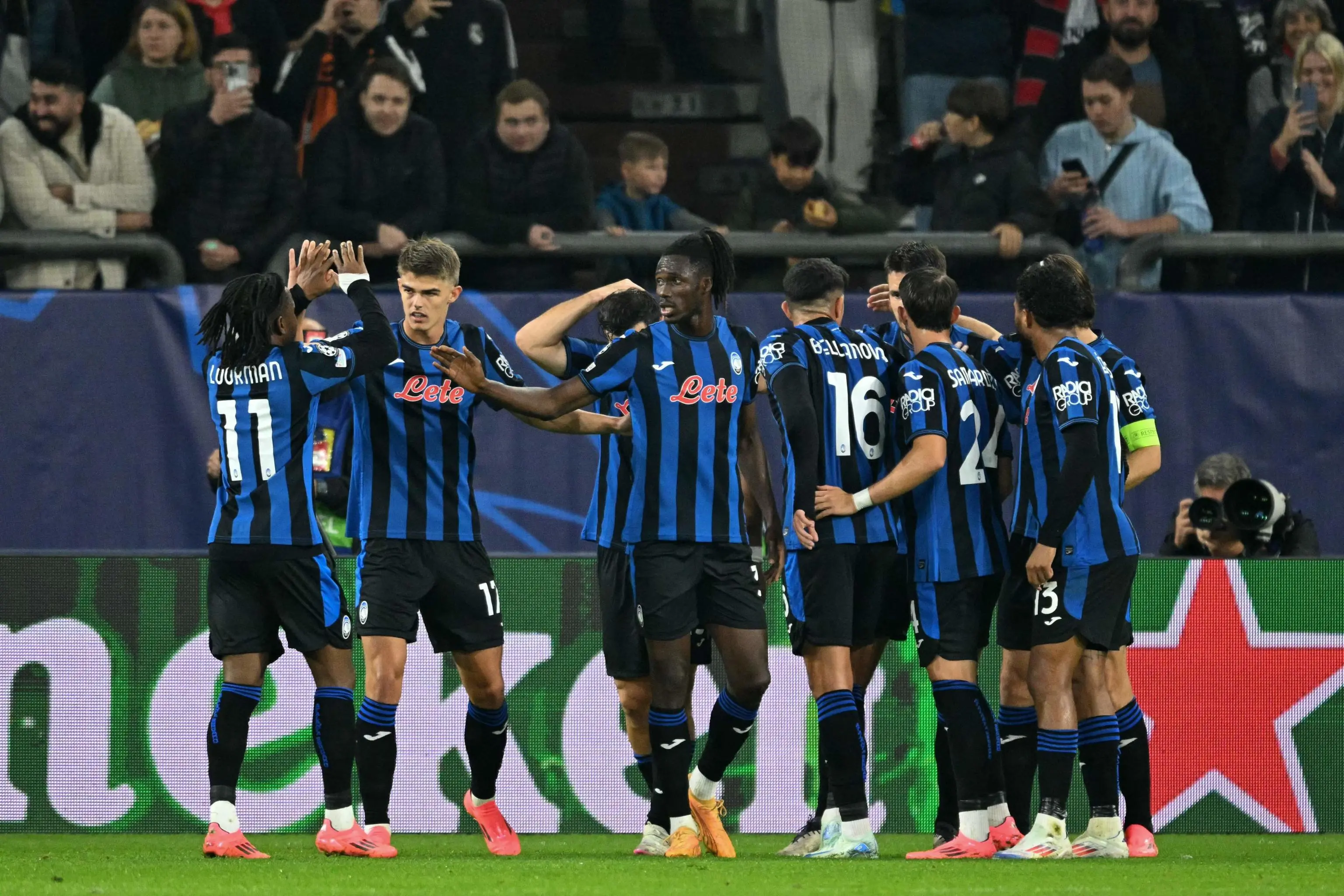 Champions League, Atalanta straripante: Shakhtar travolto 3-0