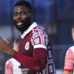 L’Arezzo e un mercato per ritrovare il gol. Ongaro in pole, il dilemma Ogunseye